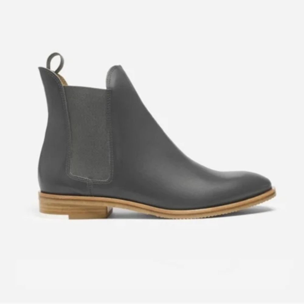 Everlane Leather The Chelsea Boot Women’s 8 Gray